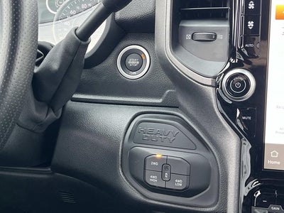 2026 RAM 3500 RAM 3500 TRADESMAN CREW CAB 4X4 8' BOX