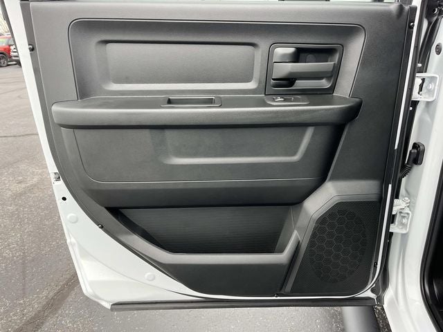 2026 RAM 3500 RAM 3500 TRADESMAN CREW CAB 4X4 8' BOX