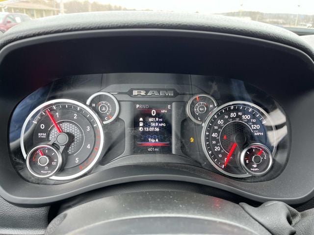 2026 RAM 3500 RAM 3500 TRADESMAN CREW CAB 4X4 8' BOX