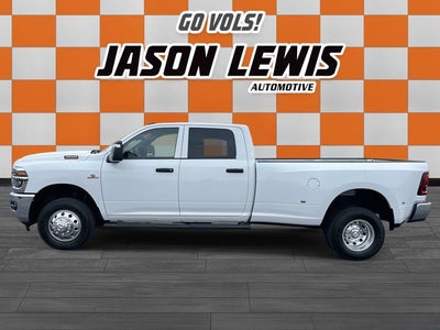 2026 RAM 3500 RAM 3500 TRADESMAN CREW CAB 4X4 8' BOX