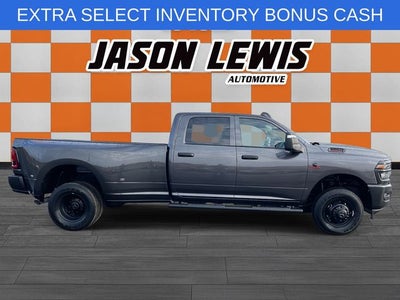 2026 RAM 3500 RAM 3500 TRADESMAN CREW CAB 4X4 8' BOX