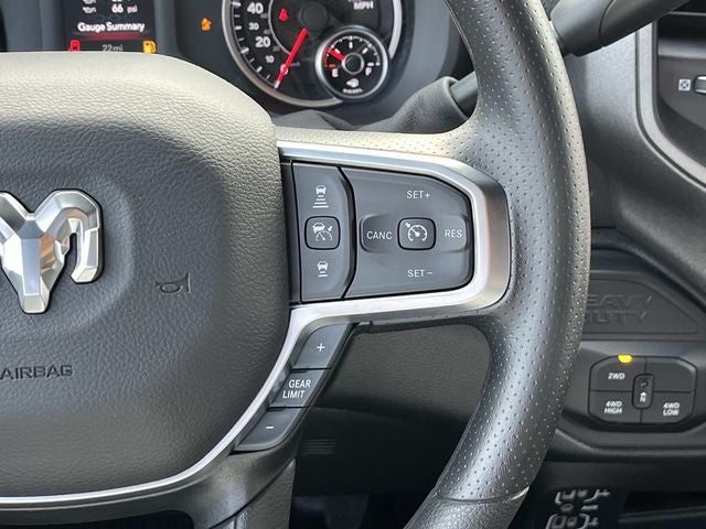 2026 RAM 3500 RAM 3500 TRADESMAN CREW CAB 4X4 8' BOX