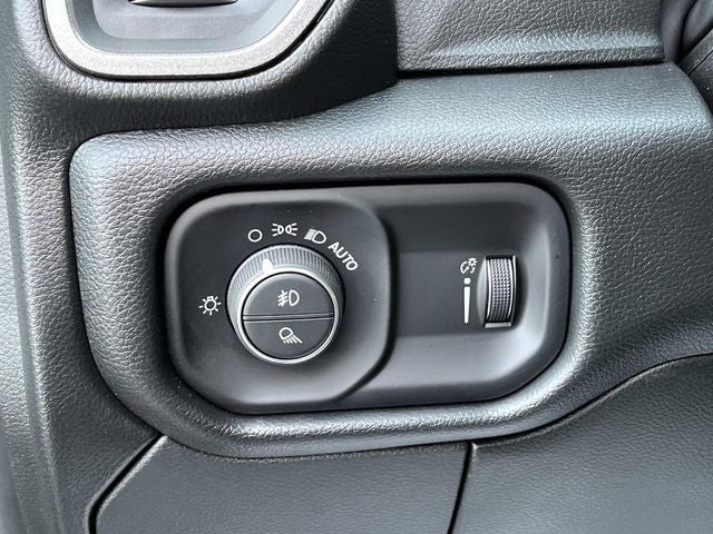 2026 RAM 3500 RAM 3500 TRADESMAN CREW CAB 4X4 8' BOX