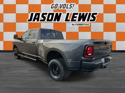 2026 RAM 3500 RAM 3500 TRADESMAN CREW CAB 4X4 8' BOX