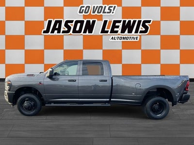 2026 RAM 3500 RAM 3500 TRADESMAN CREW CAB 4X4 8' BOX