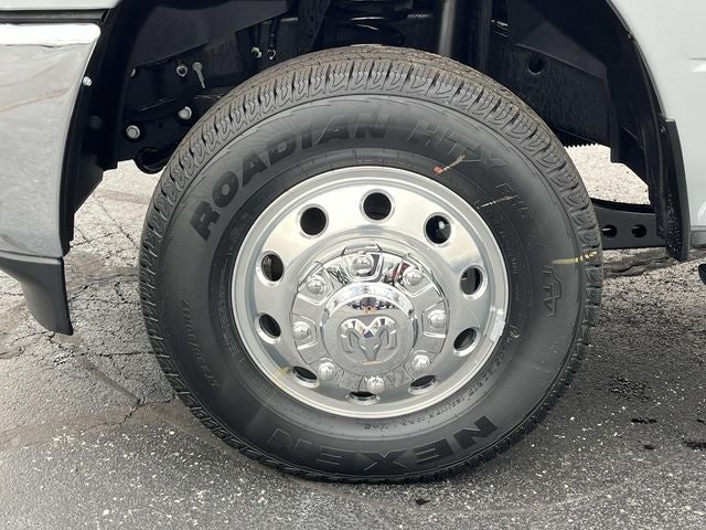 2026 RAM 3500 RAM 3500 BIG HORN CREW CAB 4X4 8' BOX