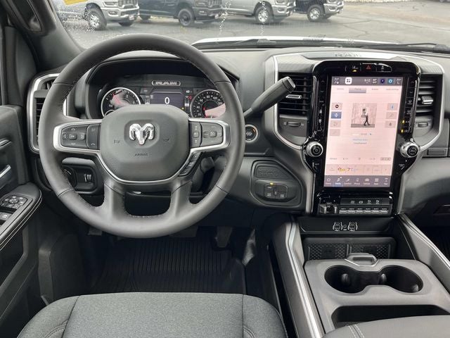 2026 RAM 3500 RAM 3500 BIG HORN CREW CAB 4X4 8' BOX