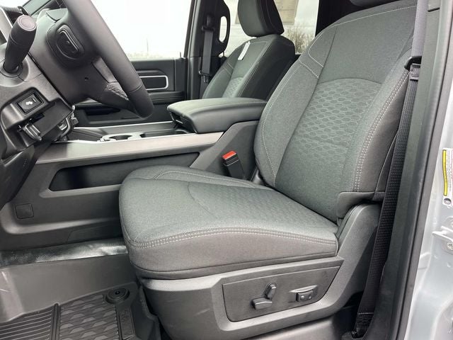 2026 RAM 3500 RAM 3500 BIG HORN CREW CAB 4X4 8' BOX