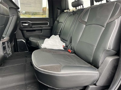 2026 RAM 3500 RAM 3500 LARAMIE CREW CAB 4X4 8' BOX