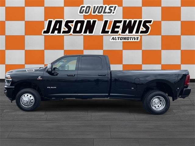 2026 RAM 3500 RAM 3500 LARAMIE CREW CAB 4X4 8' BOX