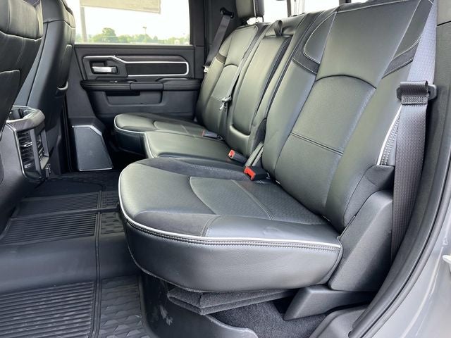 2026 RAM 3500 RAM 3500 LARAMIE CREW CAB 4X4 8' BOX