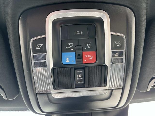 2026 RAM 3500 RAM 3500 LARAMIE CREW CAB 4X4 8' BOX