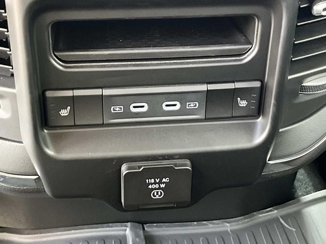 2026 RAM 3500 RAM 3500 LARAMIE CREW CAB 4X4 8' BOX
