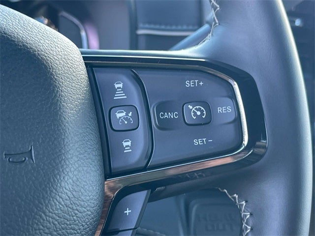 2026 RAM 3500 RAM 3500 LIMITED CREW CAB 4X4 8' BOX