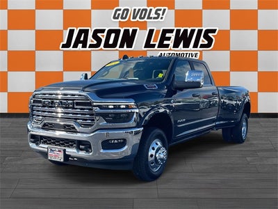 2026 RAM 3500 RAM 3500 LIMITED CREW CAB 4X4 8' BOX