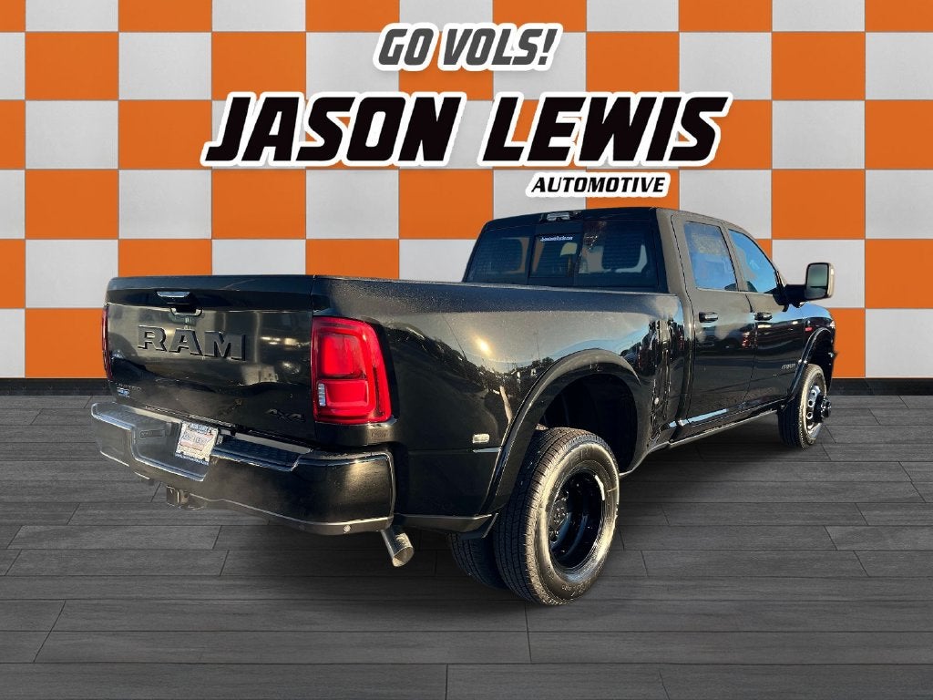 2027 RAM 3500 RAM 3500 LIMITED CREW CAB 4X4 8' BOX