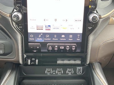 2026 RAM 3500 RAM 3500 LIMITED LONGHORN CREW CAB 4X4 8' BOX