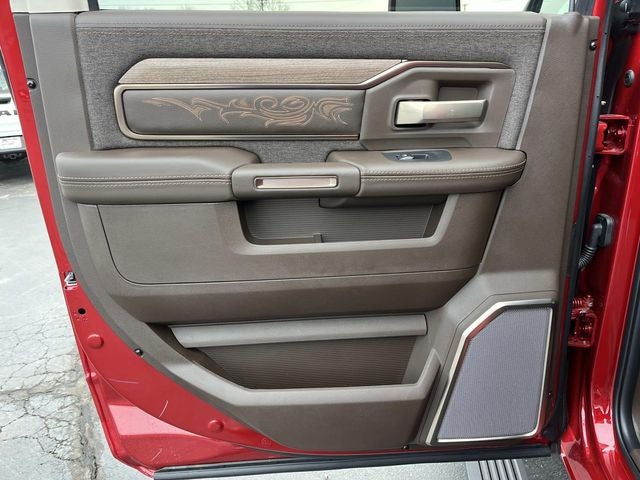 2026 RAM 3500 RAM 3500 LIMITED LONGHORN CREW CAB 4X4 8' BOX