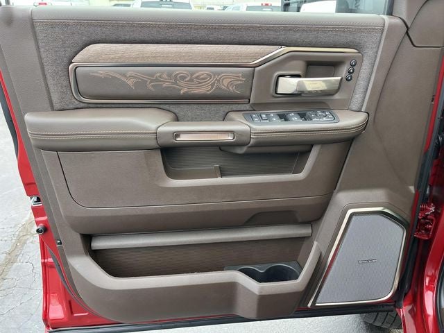 2026 RAM 3500 RAM 3500 LIMITED LONGHORN CREW CAB 4X4 8' BOX