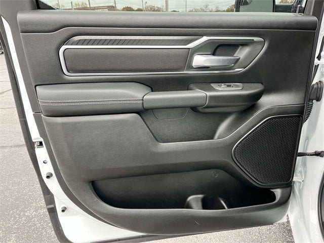 2025 RAM 1500 RAM 1500 BIG HORN CREW CAB 4X4 5'7' BOX