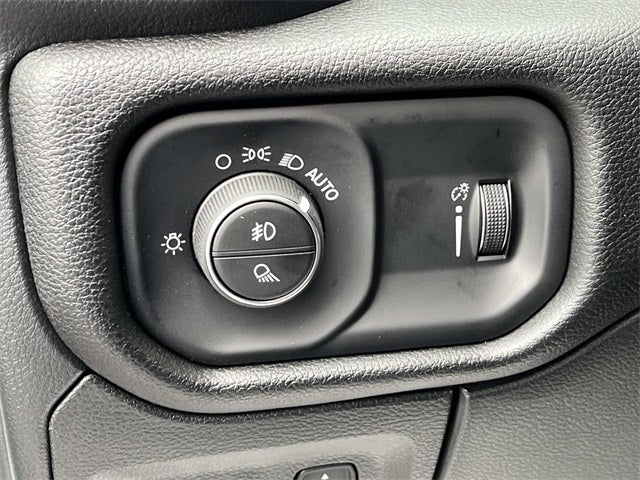 2025 RAM 1500 RAM 1500 BIG HORN CREW CAB 4X4 5'7' BOX