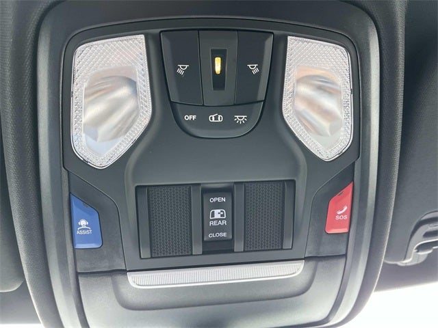 2025 RAM 1500 RAM 1500 BIG HORN CREW CAB 4X4 5'7' BOX