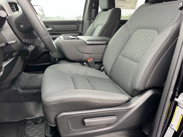 2026 RAM 1500 RAM 1500 WARLOCK CREW CAB 4X4 5'7' BOX