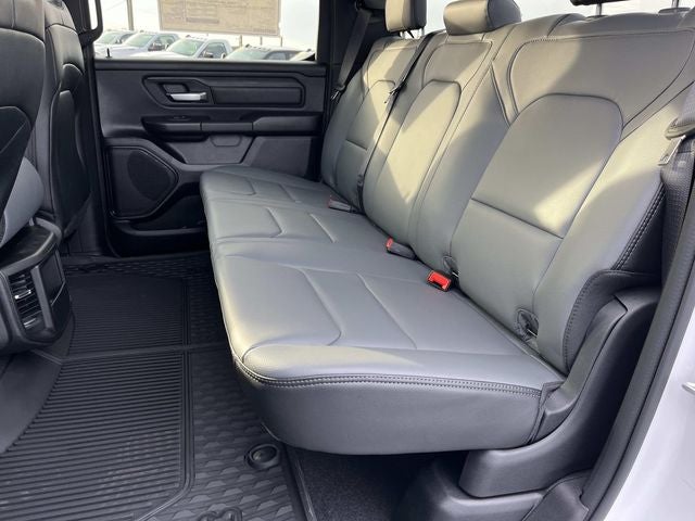 2026 RAM 1500 RAM 1500 TRADESMAN CREW CAB 4X4 5'7' BOX