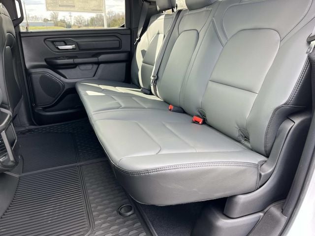 2026 RAM 1500 RAM 1500 TRADESMAN CREW CAB 4X4 5'7' BOX