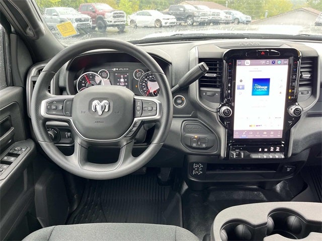 2026 RAM 2500 RAM 2500 TRADESMAN CREW CAB 4X4 6'4' BOX