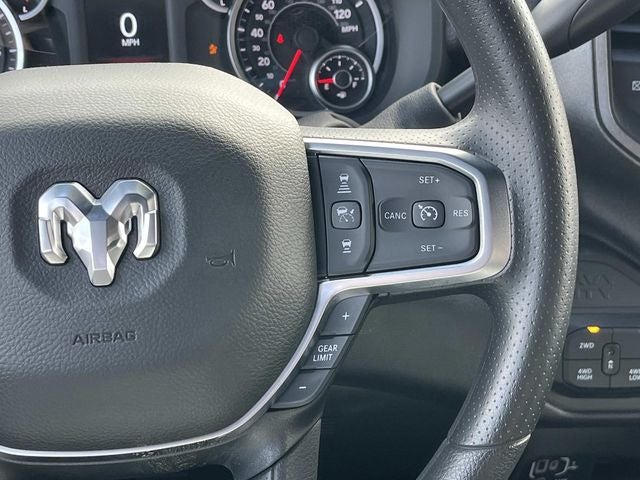 2026 RAM 2500 RAM 2500 TRADESMAN CREW CAB 4X4 6'4' BOX