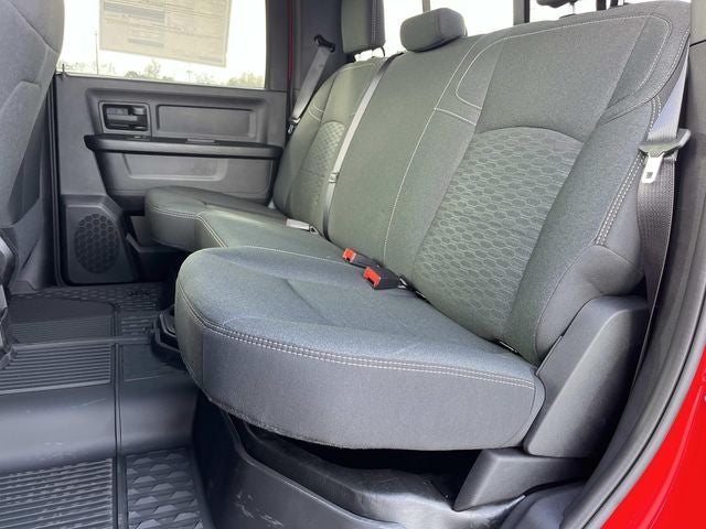 2026 RAM 2500 RAM 2500 TRADESMAN CREW CAB 4X4 6'4' BOX