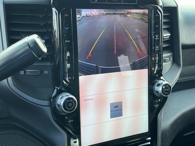 2026 RAM 2500 RAM 2500 TRADESMAN CREW CAB 4X4 6'4' BOX