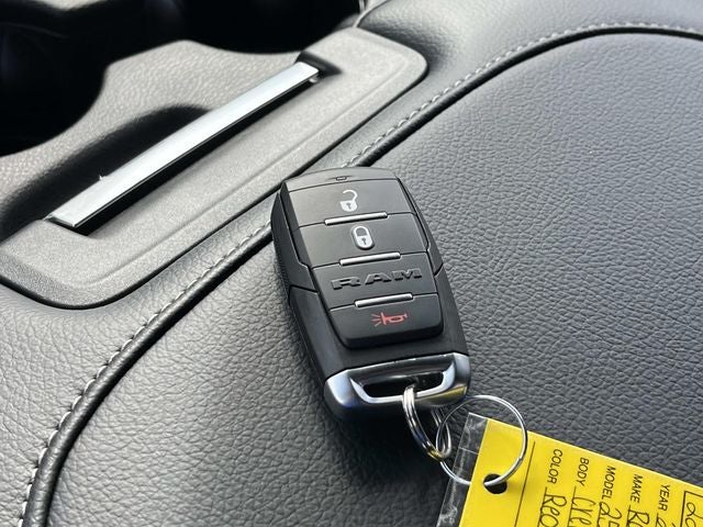 2026 RAM 2500 RAM 2500 TRADESMAN CREW CAB 4X4 6'4' BOX