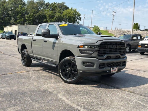 2026 RAM 2500 RAM 2500 BLACK EXPRESS CREW CAB 4X4 6'4' BOX