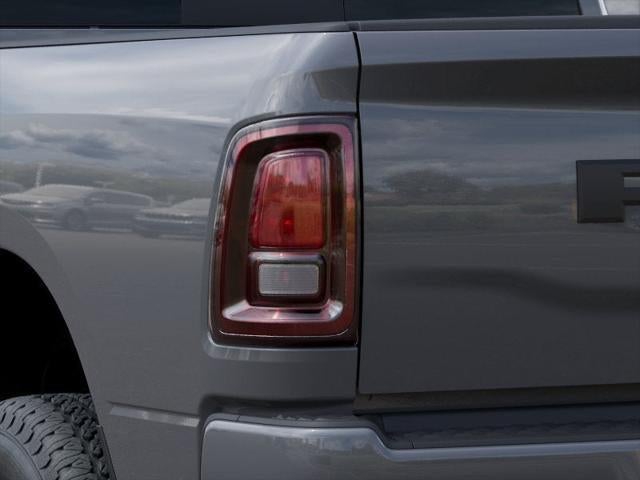 2026 RAM 2500 RAM 2500 BLACK EXPRESS CREW CAB 4X4 6'4' BOX