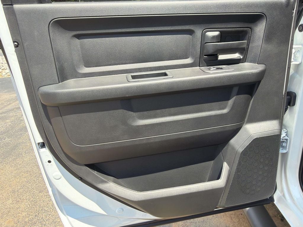 2026 RAM 2500 RAM 2500 TRADESMAN CREW CAB 4X4 6'4' BOX