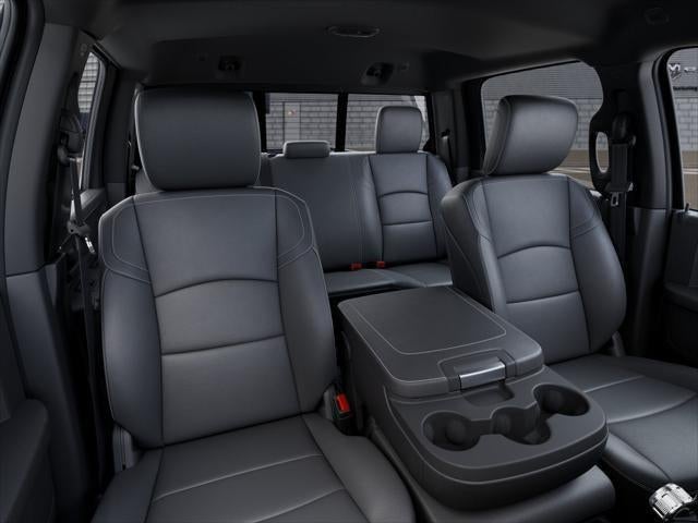 2026 RAM 2500 RAM 2500 TRADESMAN CREW CAB 4X4 6'4' BOX