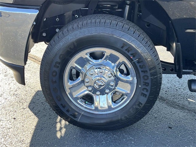 2026 RAM 2500 RAM 2500 TRADESMAN CREW CAB 4X4 6'4' BOX