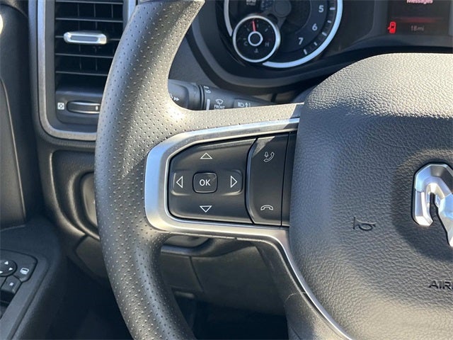 2026 RAM 2500 RAM 2500 TRADESMAN CREW CAB 4X4 6'4' BOX