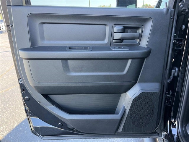 2026 RAM 2500 RAM 2500 TRADESMAN CREW CAB 4X4 6'4' BOX