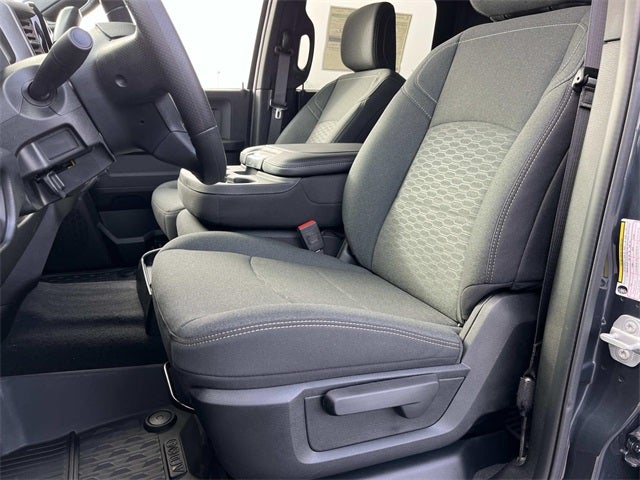 2026 RAM 2500 RAM 2500 TRADESMAN CREW CAB 4X4 6'4' BOX