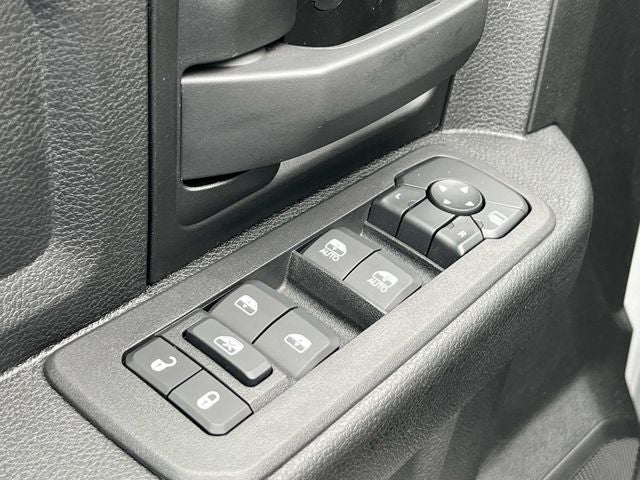 2026 RAM 2500 RAM 2500 TRADESMAN CREW CAB 4X4 6'4' BOX