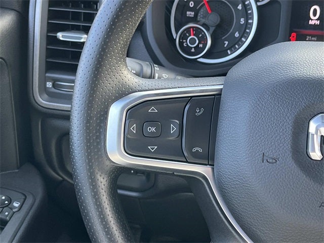 2026 RAM 2500 RAM 2500 TRADESMAN CREW CAB 4X4 6'4' BOX