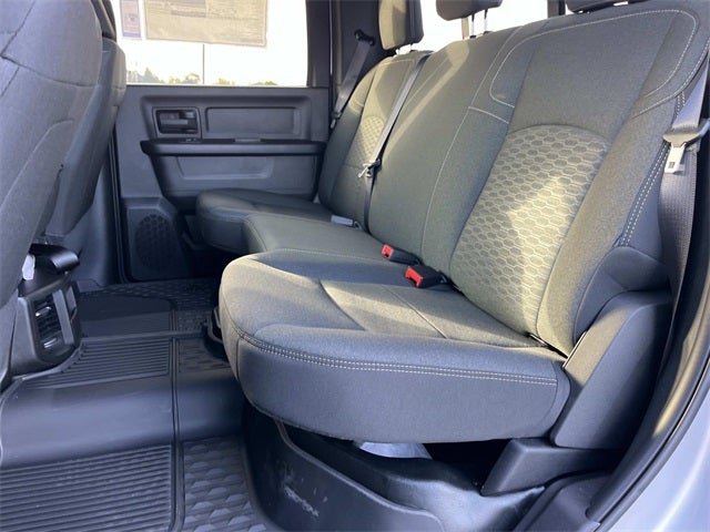 2026 RAM 2500 RAM 2500 TRADESMAN CREW CAB 4X4 6'4' BOX