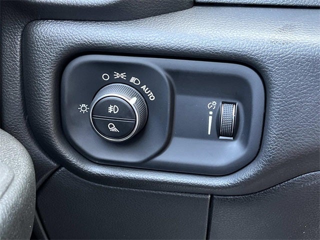 2026 RAM 2500 RAM 2500 TRADESMAN CREW CAB 4X4 6'4' BOX