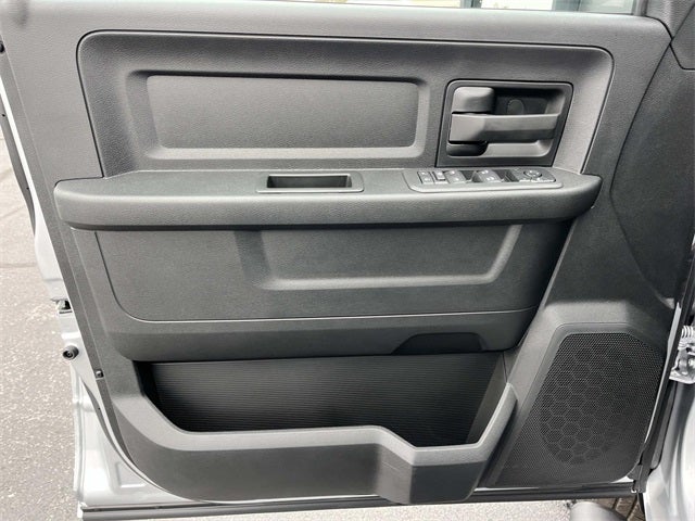 2026 RAM 2500 RAM 2500 TRADESMAN CREW CAB 4X4 6'4' BOX