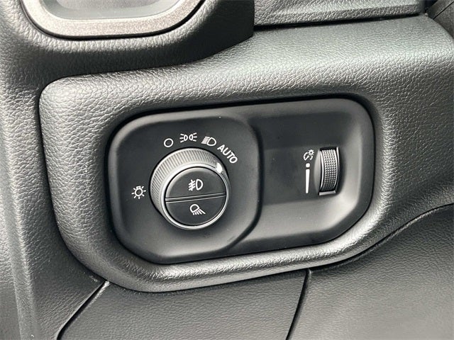 2026 RAM 2500 RAM 2500 TRADESMAN CREW CAB 4X4 6'4' BOX