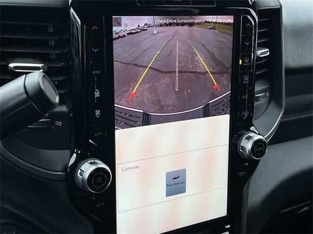 2026 RAM 2500 RAM 2500 TRADESMAN CREW CAB 4X4 6'4' BOX