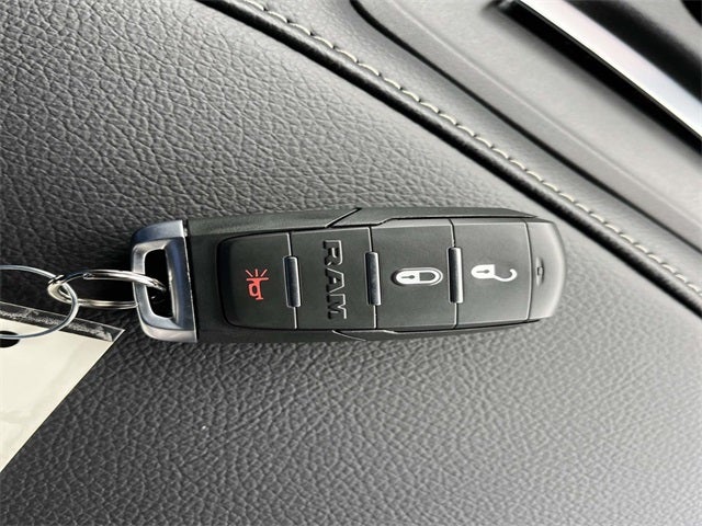 2026 RAM 2500 RAM 2500 TRADESMAN CREW CAB 4X4 6'4' BOX